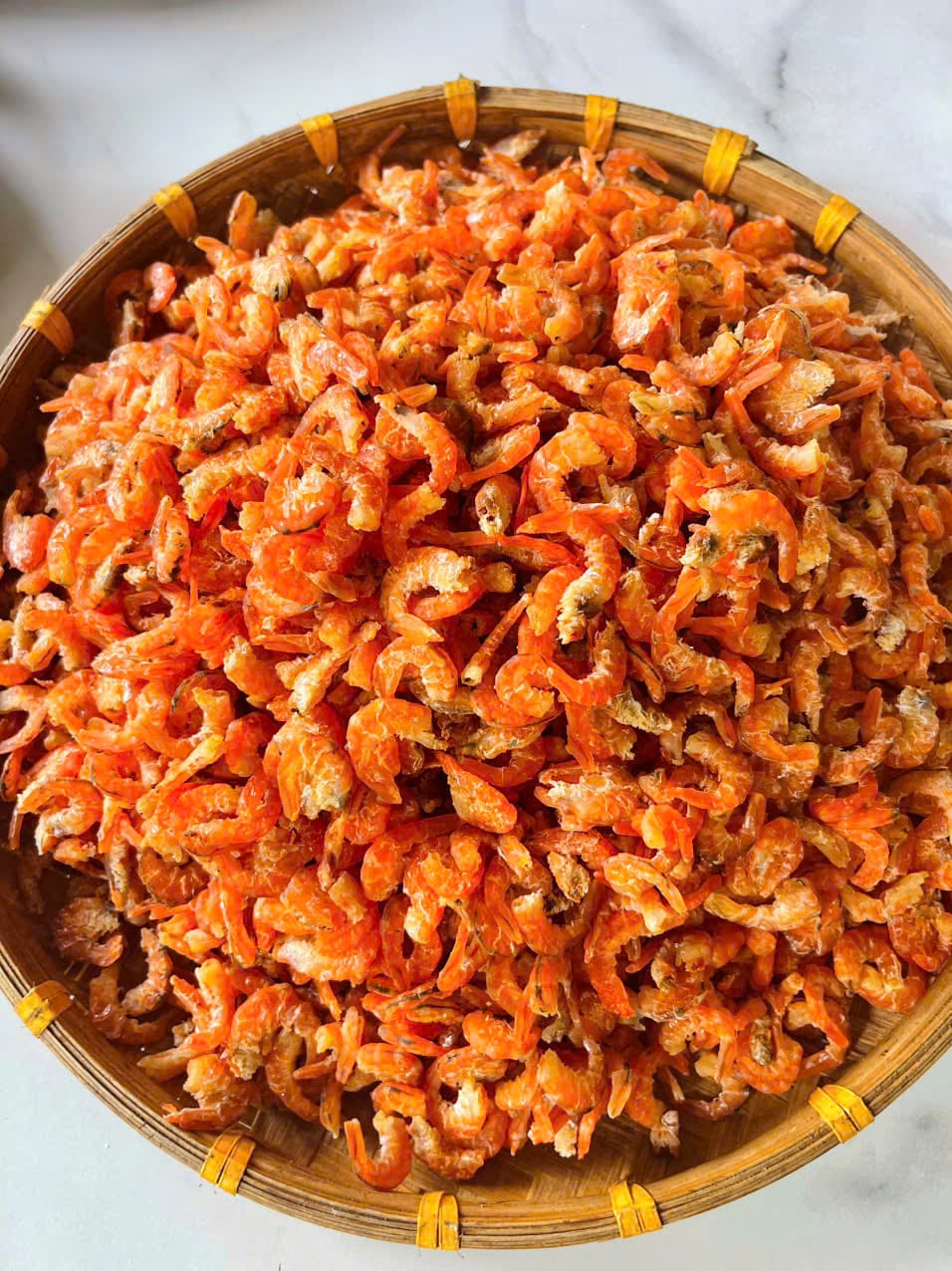 Tôm khô nõn nấu canh